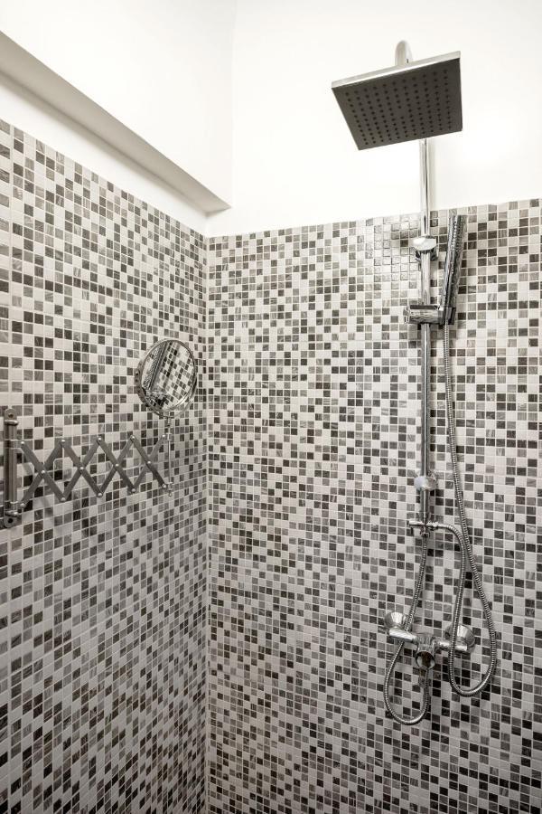 Charming Downtown Hideaway Steps From New York Cafe! Апартаменти *